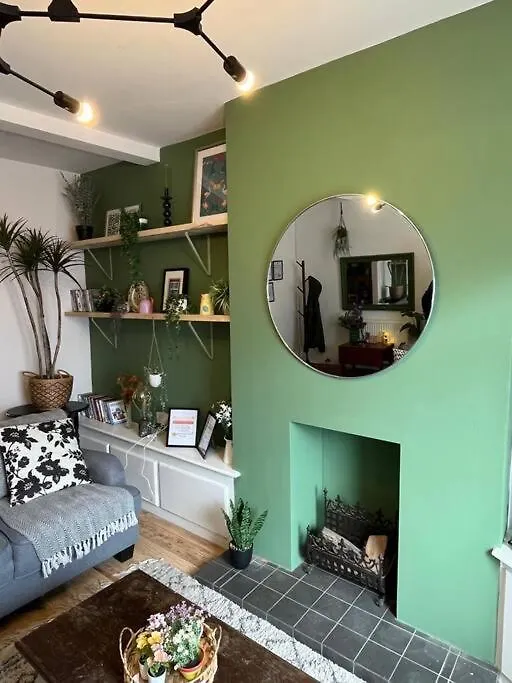 2 Just The Splott Sleeps 6 8Mins To Stadium Cardiff Feriehus