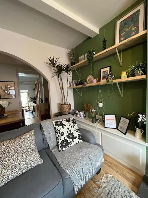 Feriehus 2 Just The Splott Sleeps 6 8Mins To Stadium Cardiff